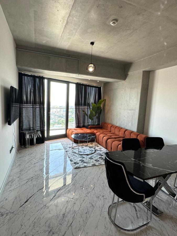 Daire Luxury 1+1 Apt In Sinpas Queen Bomonti İstanbul